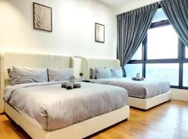 Paradigm Residence 8-10 Pax
