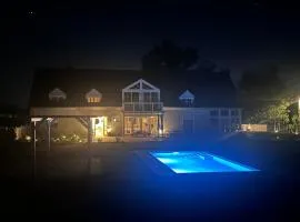 Großzügiges Landhaus mit Pool & Kamin - ideal zwischen Leipzig und Dresden - Spacious Country House with Pool near Leipzig & Dresden