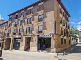 Hostal Lizana 2, Hotel in Huesca