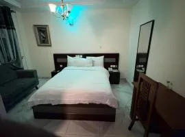 Champion Hotel