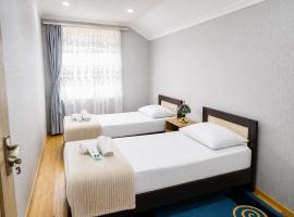 Chkalovka Guest House With Sevan View, khách sạn ở Sevan