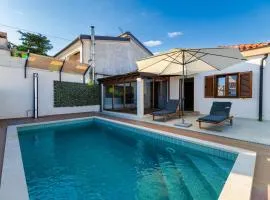Holiday house "Maria"