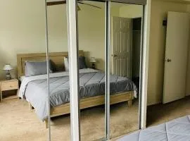 Top-Floor 1BR King Bed Washer & Dryer