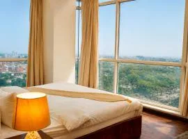 The platinum penthouse infront of Centaurus