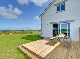 3 Bed in Wadebridge oc-p00476