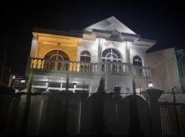 luxury fully furnished villa
