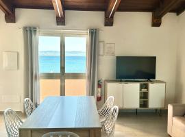 Approdo Apartments, hotel em Isola Rossa