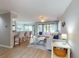 East of the Sun --- 39620 E Sun Dr #717
