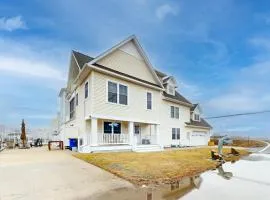 West Fenwick --- 39110 Van Buren Ave