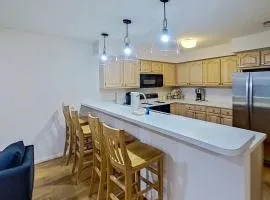 Salt Pond --- 38435 Mainsail Dr #9