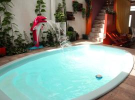 Apê, piscina e garagem no centro do buritizal, hotel em Macapá