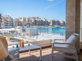 Electra Residence - Luxury Central Beachview Apartment, hotelli kohteessa Marsalforn
