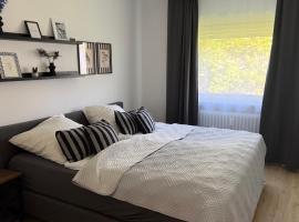 Casa Shirazi 5 Zimmer 130qm Ferienwohnung nahe Europa Park, hotel en Schutterwald