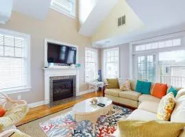 Tower Shores -- 39562 Admiral #2