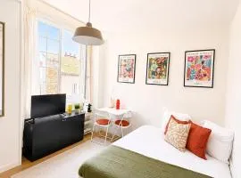 Studio Cosy face au Château des Ducs - Gare a 5 min
