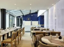 Mercure Paris la Défense Grande Arche