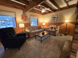 Saltbox โรงแรมในThompsonville