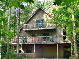 McKenzie's Lodge โรงแรมในThompsonville