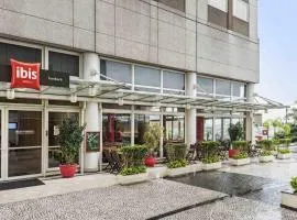 ibis Tambore