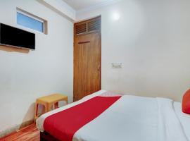 Hotel O Ratiram, hótel í Kālkāji Devi