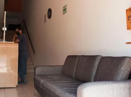 Hotel Valle del Huajucar, готель у місті Calvillo
