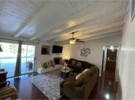 "Maricopa" Riverside - A big beautiful home with 6 bedrooms and 3 bathrooms!