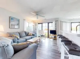East of the Sun --- 40026 E Sun Dr Unit 611