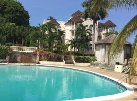 Sky Castles Apt J3, hotel a Ocho Rios