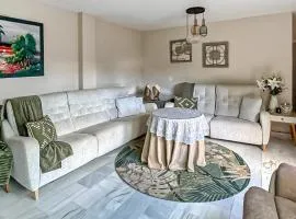 Nice Home In Cenes De La Vega