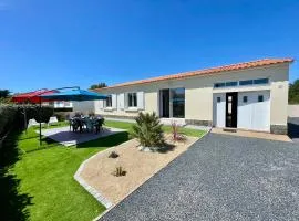 Maison rénovée 3 chambres près bourg & plage - FR-1-231-332