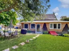 Oak Leaf Cape Cottage