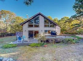 Cozy Island Cabin