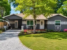 Cozy Cottage - Sleeps 8 - Close to Silver Springs & WEC