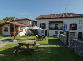 Apartamentos Rurales Playa del Canal, country house in Villanueva de Pría