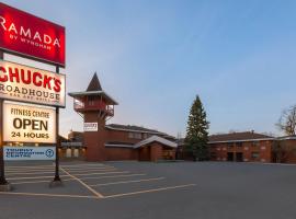 Ramada by Wyndham Arnprior, hotel v destinaci Arnprior