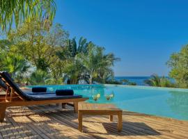Manja Kely Lodge - Nosy Komba Island, hotell Nosy Bes