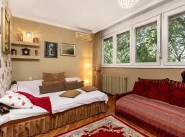 Apartment Ljiljana across from the Fountain - New Belgrade