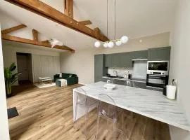 Loft d'architecte -Terrasse - Clim - Cœur de Brive