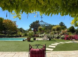 BROSSARD, hotel i Cavaillon
