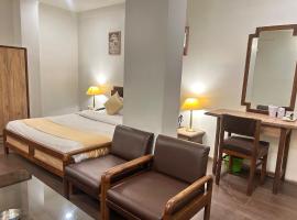 Jabalpur में, होटल Hotel Kartik