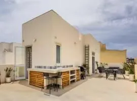 Maltese Terrace house with a modern touch - close to airport 4 km