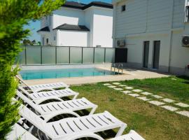 Villa Guru Efeler – hotel w mieście Didim