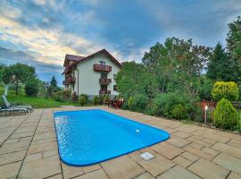 Ośrodek Wczasowy Sokół, hotel in Rabka