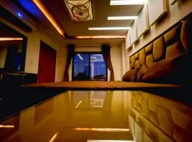 UHR One Bed Apartment Bahria Town Lahore