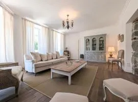 La Dame de Pierres - 5 suites - Jardin & Terrasse