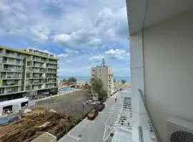 Apartament Madagascar Hotel BS by Ella Mamaia Nord