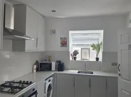 Fulham Guest Studios 268