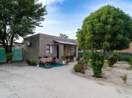 Thukhana House, hotel u gradu Maun