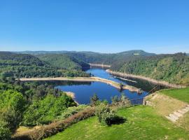Le Panoramic Garabit, hôtel à Anglards-de-Saint-Flour
