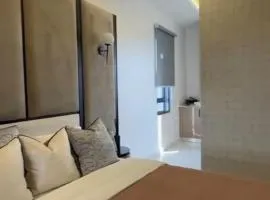 Beautiful & Luxury Studio With Kitchenette, Swimming Pool and Mini Gym